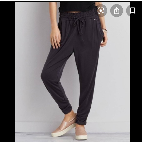 AMERICAN EAGLE soft modal slouch joggers SZ SM - Picture 1 of 5
